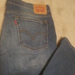 Levi's Boyfriend Capris